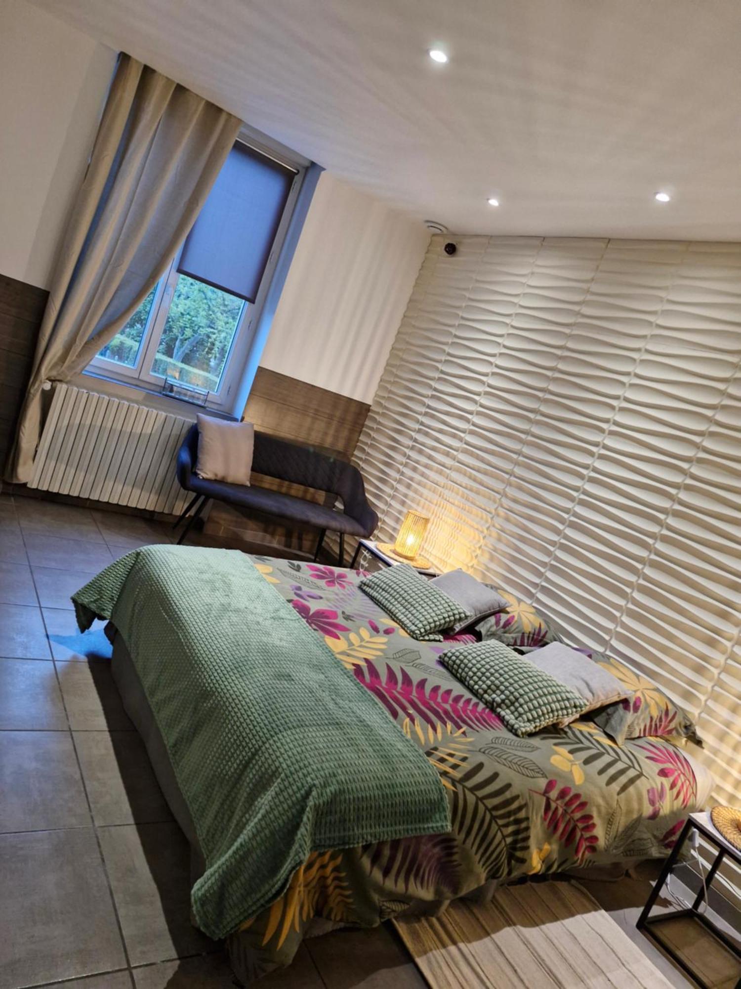 Hotel Le 6 3 Home Port En Bessin ห้อง รูปภาพ