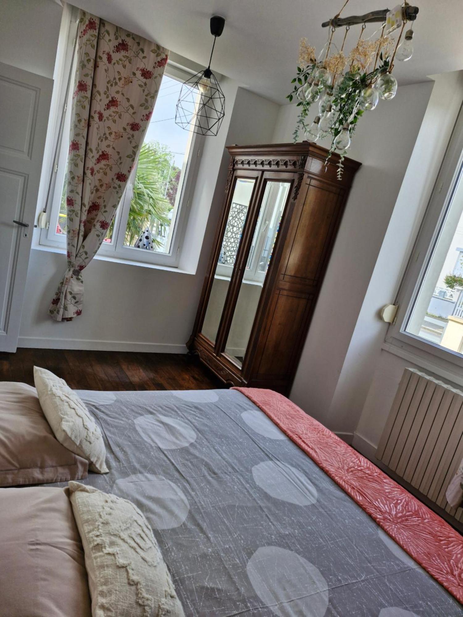 Hotel Le 6 3 Home Port En Bessin ภายนอก รูปภาพ