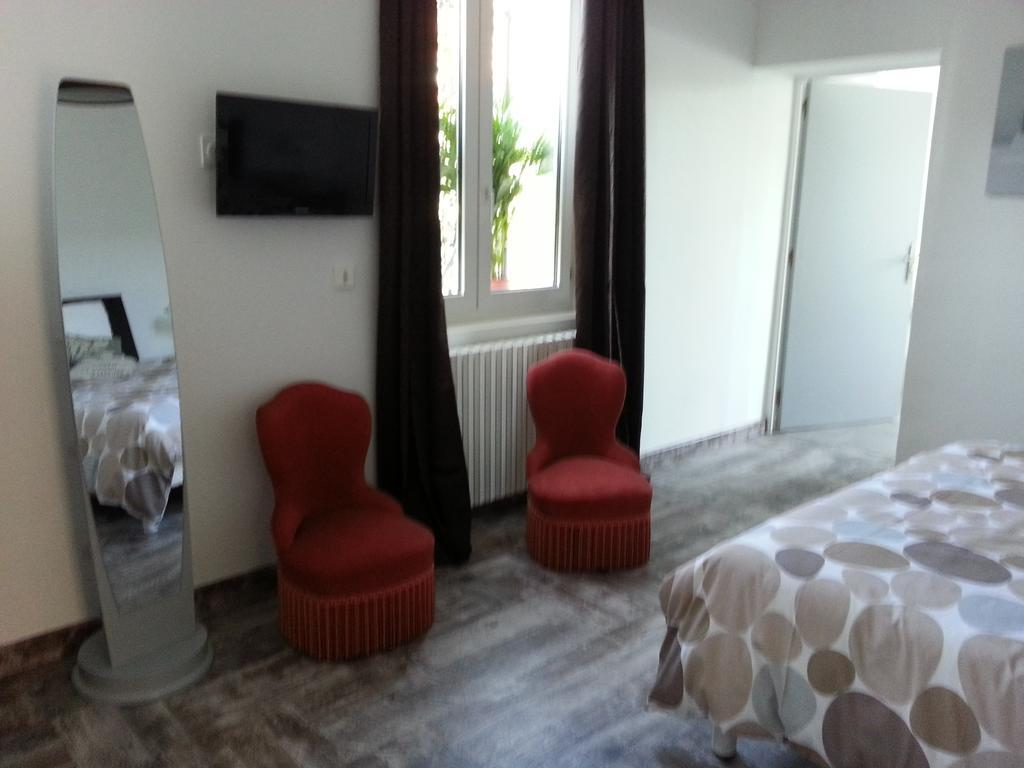 Hotel Le 6 3 Home Port En Bessin ห้อง รูปภาพ