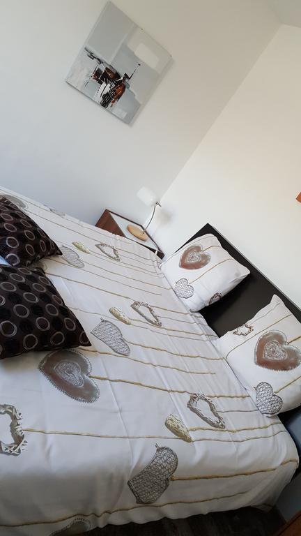 Hotel Le 6 3 Home Port En Bessin ภายนอก รูปภาพ